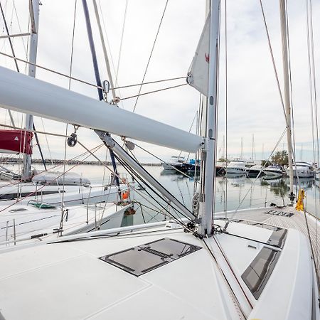 Yacht Psari Hotell Thessaloníki Exteriör bild