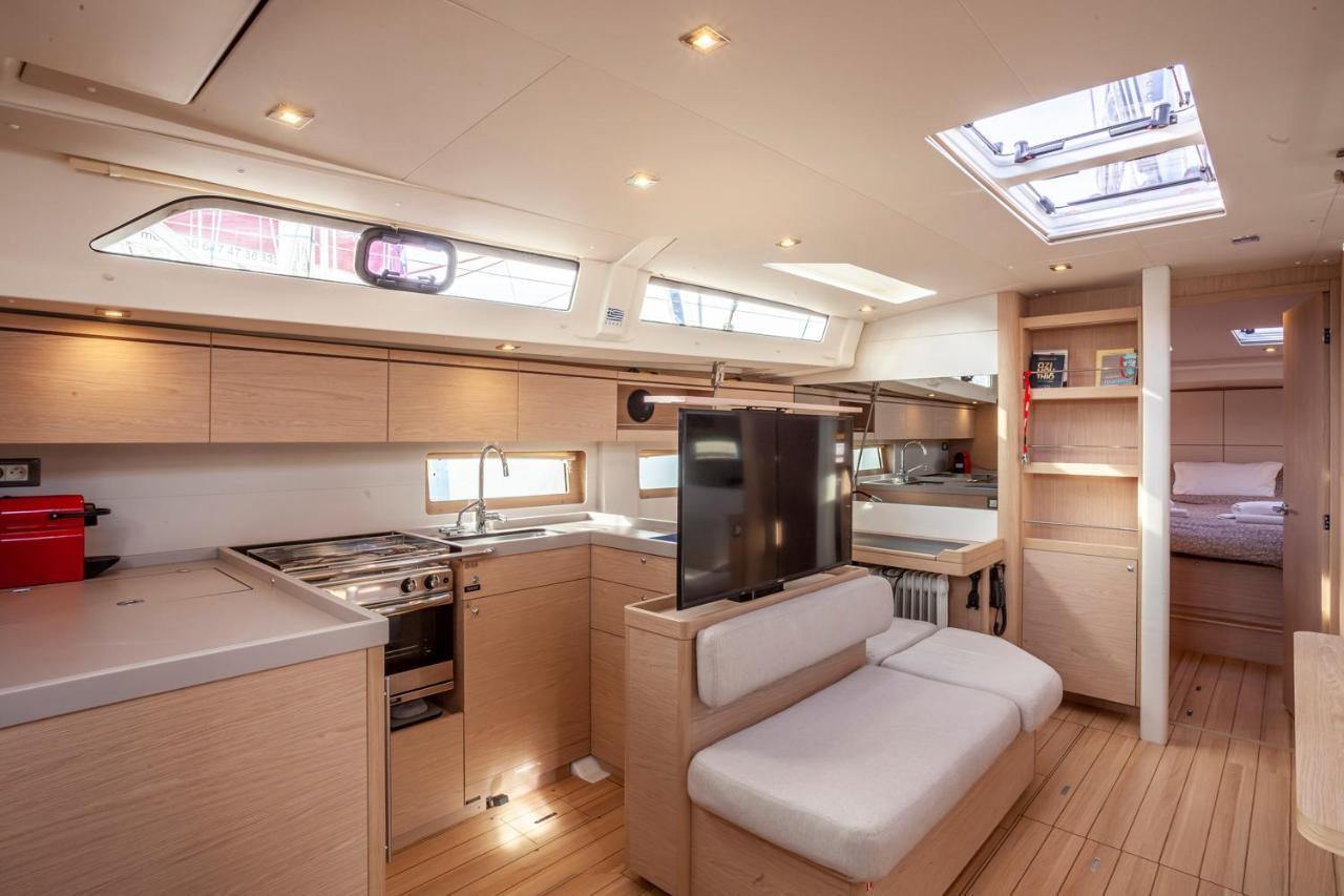 Yacht Psari Hotell Thessaloníki Exteriör bild